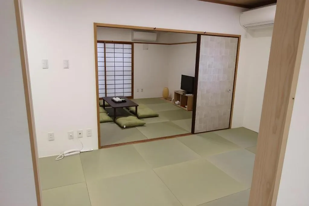 Rozy Hotel Namba Osaka 3*,  Japan