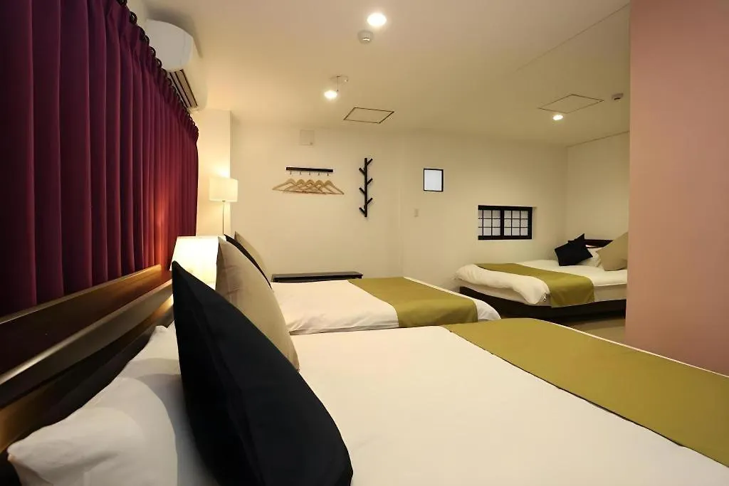 ***  Rozy Hotel Namba Osaka Japan
